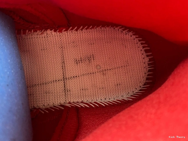 Kicked Out Shoe Store Jordan Air Red Retro (2018) 130690-601 12 Gym 0802